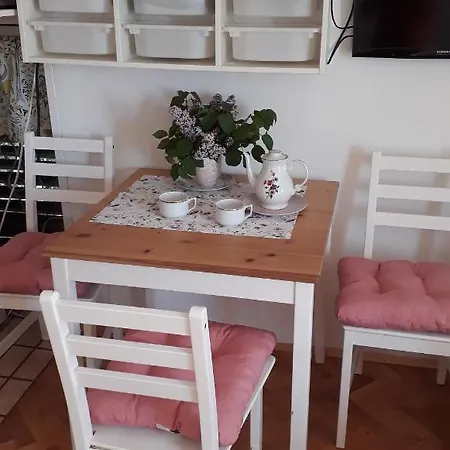 Anna Apartment